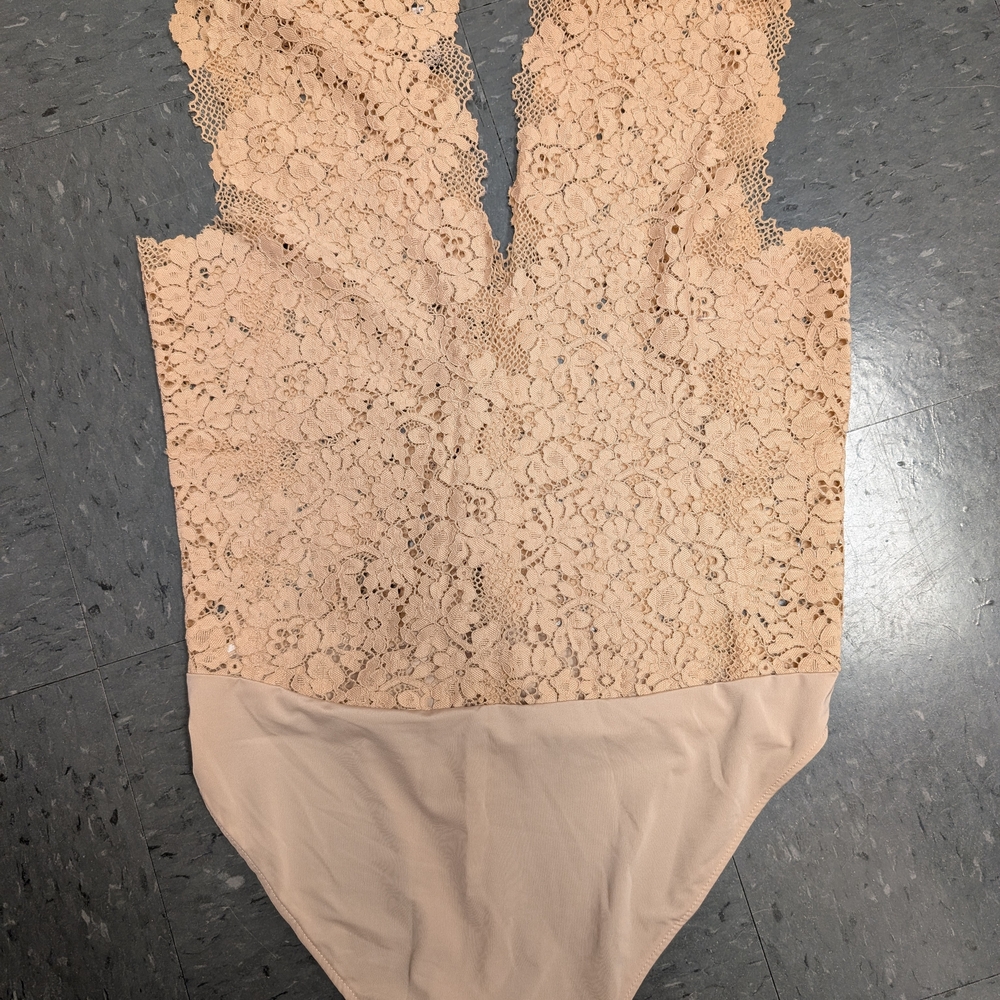Zara Lace Bodysuit in Soft Beige